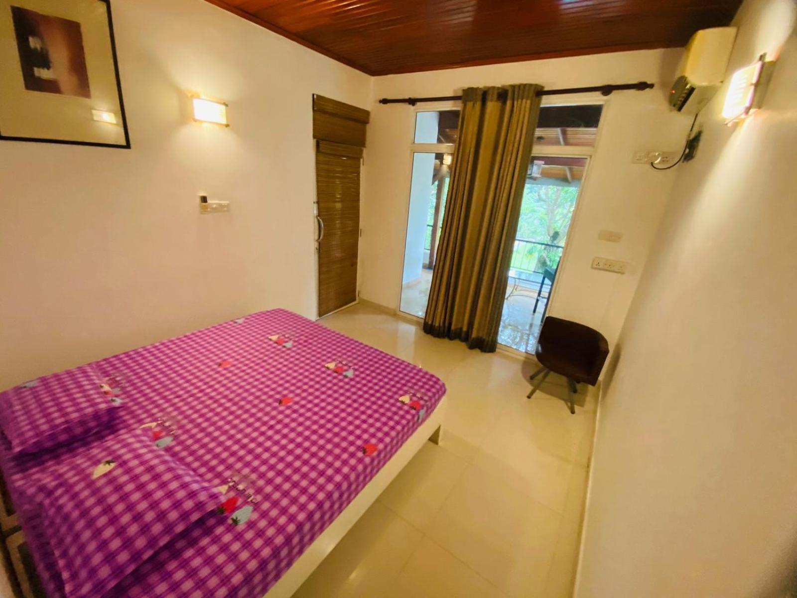 The Shade Brothers Hotel Katunayake Exterior photo